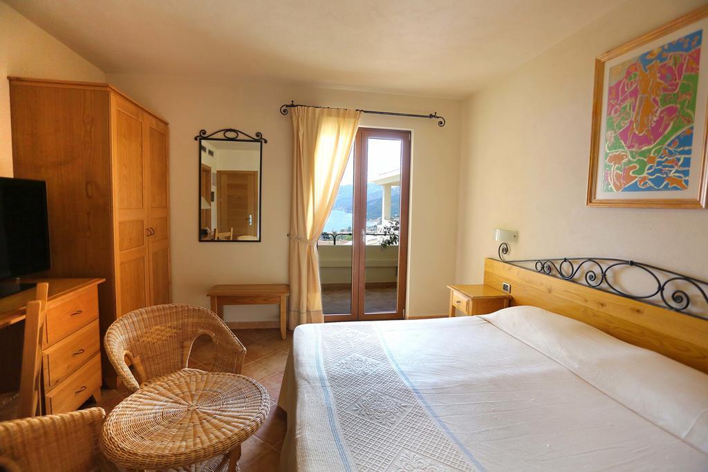 Hotel Villa Gustui Maris Cala Gonone Luaran gambar